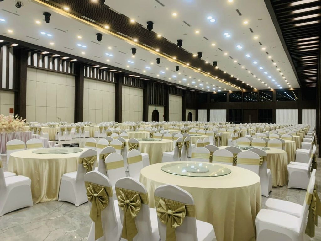 Top 10 Mẫu Bàn Tròn Inox 304 Bán Chạy Nhất Tại TP.HCM